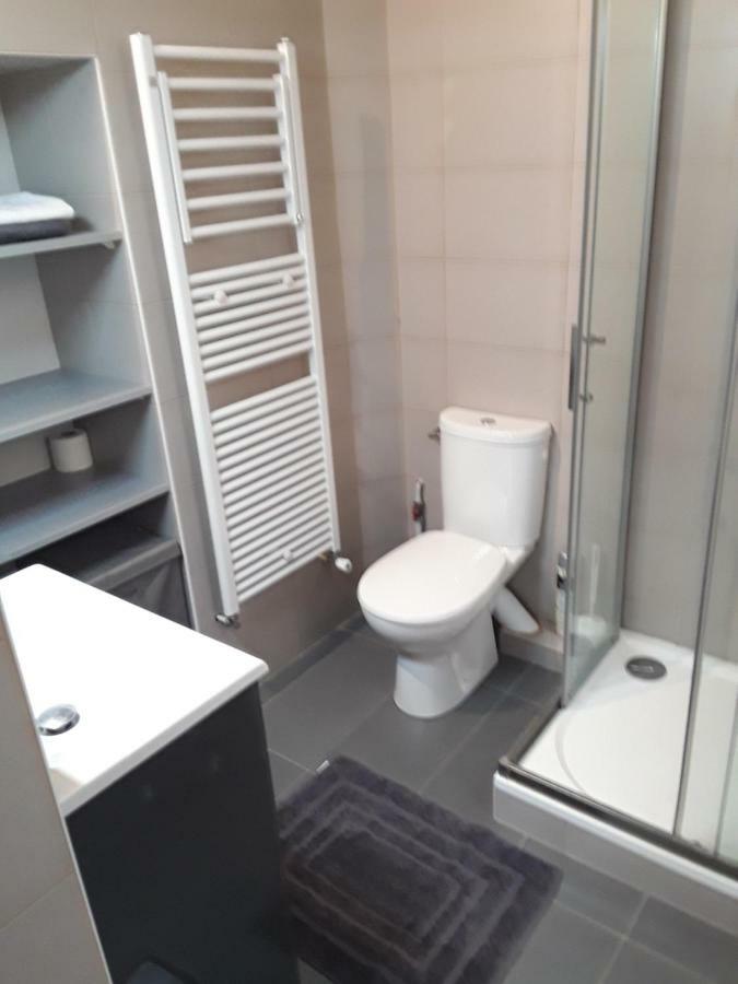Apartment With Car Park - Charonne Neighborhood Paris Dış mekan fotoğraf